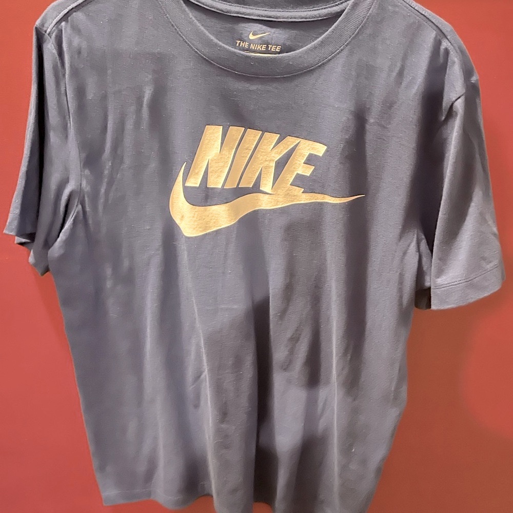 Nike shirt